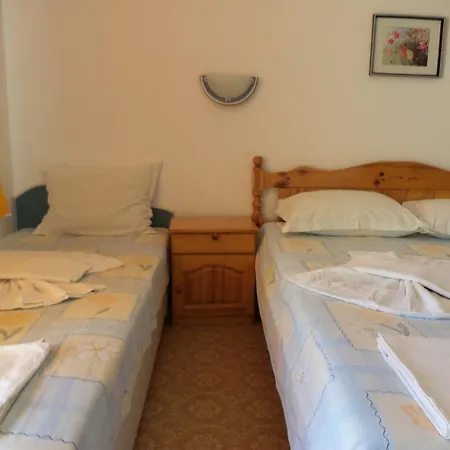 Къща за гости Stoyanovi Черноморец