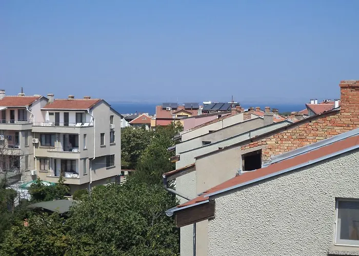 Stoyanovi Pensjonat Czernomorec