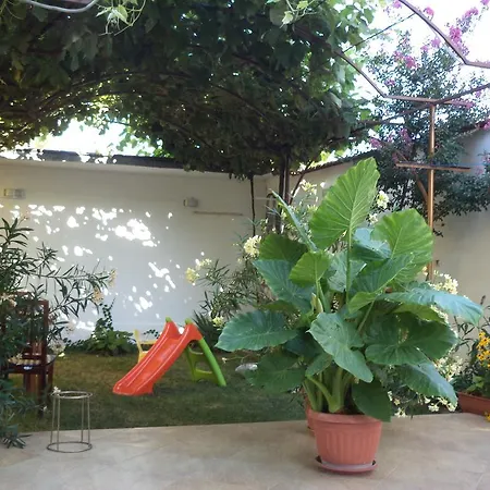 Konukevi Stoyanovi Chernomorets